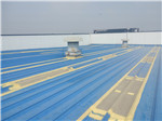 彩钢屋面板和采光板之间连接节点怎么做防水