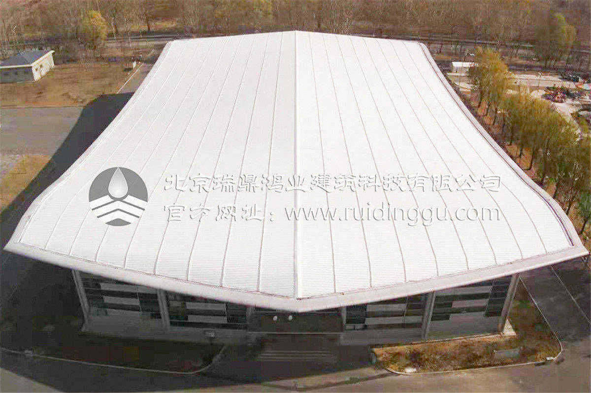 钢结构屋面防水防腐隔热的好处