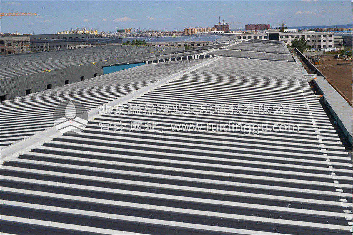 厂房金属屋面防水的方法